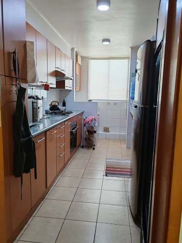 Se Vende Hermoso Departamento de 3 Dormitorios en Jardínes de Huayquique.