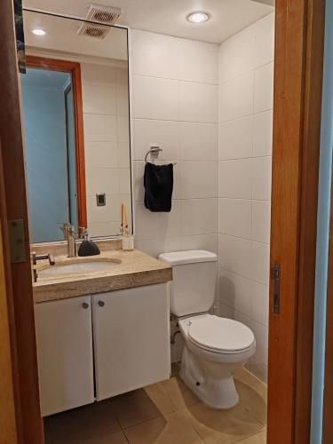 Se Vende Hermoso Departamento de 3 Dormitorios en Jardínes de Huayquique.