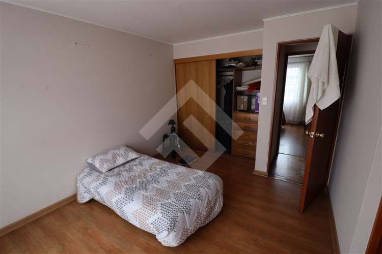 CASA Larrain Alcalde