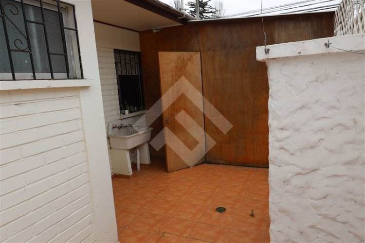 CASA Larrain Alcalde