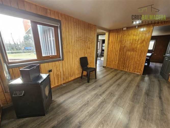 BODEGA Oficinas y bodega sector industrial