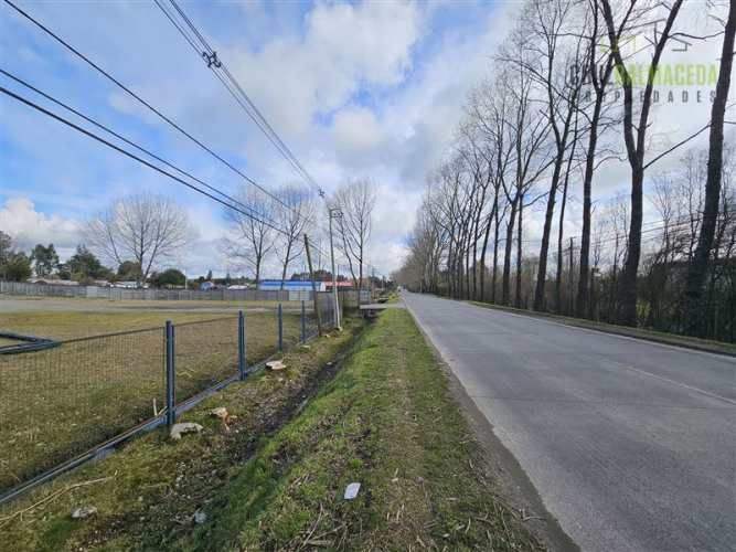 BODEGA Oficinas y bodega sector industrial