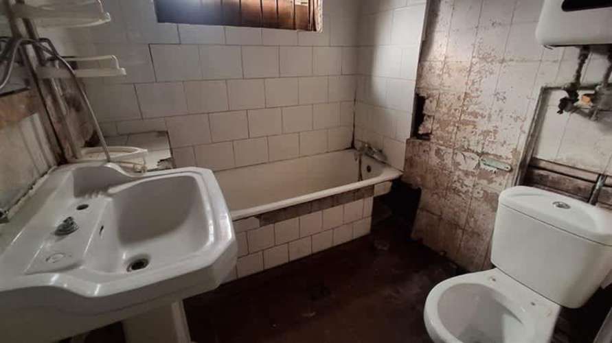 CASA En Venta Casa con Local Comercial. San Joaquín