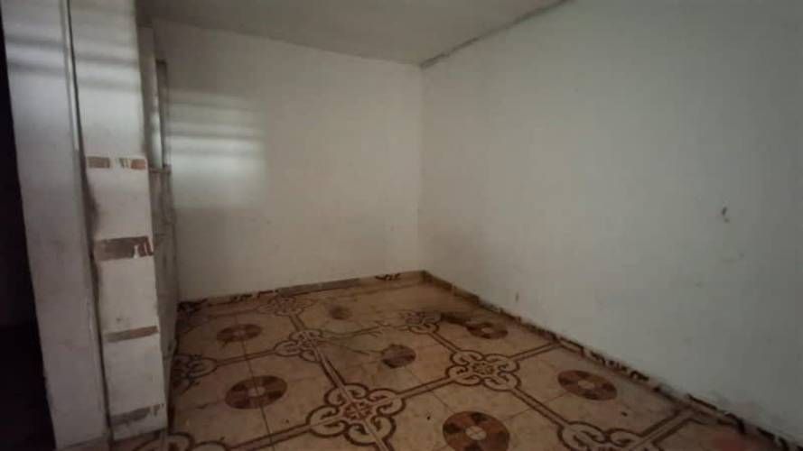 CASA En Venta Casa con Local Comercial. San Joaquín