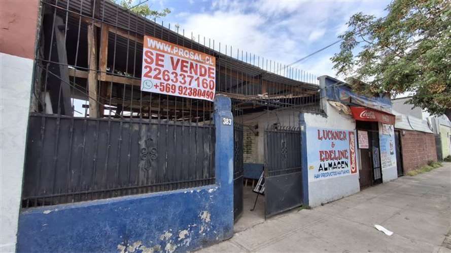 CASA En Venta Casa con Local Comercial. San Joaquín