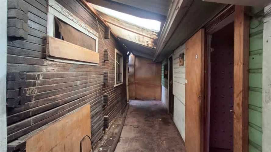 CASA En Venta Casa con Local Comercial. San Joaquín