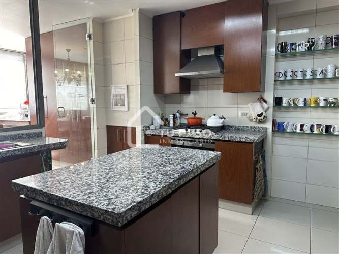 DEPARTAMENTO Luis Carrera con Las Hualtatas