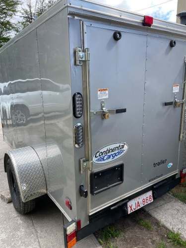 Carro Arrastre Cerrado Impor. Fábr. USA