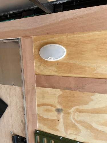 Carro Arrastre Cerrado Impor. Fábr. USA