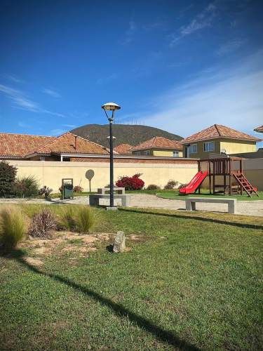 CASA Guillermo Ulriksen con Raul Bitran