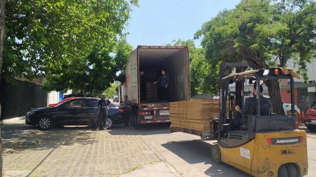 Servicio de Peonetas/Cuadrillas Para Carga y Descarga de Contenedores