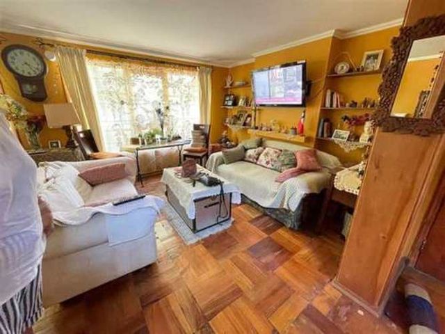 Casa CASA EN VENTA DE 5 DORM. EN TALCA