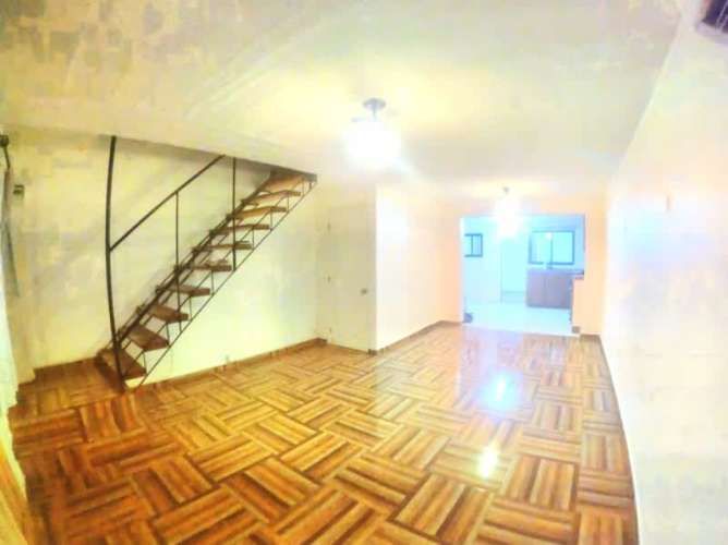 Casa CARLOS EDWARDS CON PASAJE E