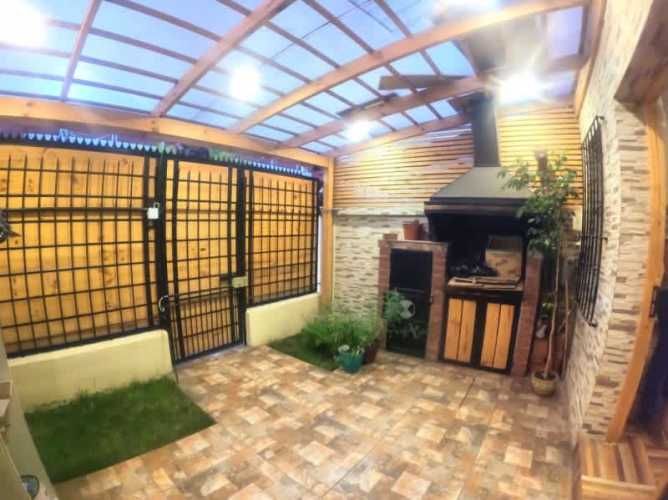 Casa CARLOS EDWARDS CON PASAJE E