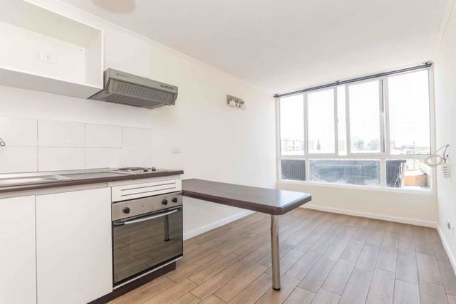 Pablo Urzúa 1481 [356-1]