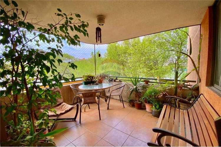 Solo a 2 cuadras metro llano subercaseaux!