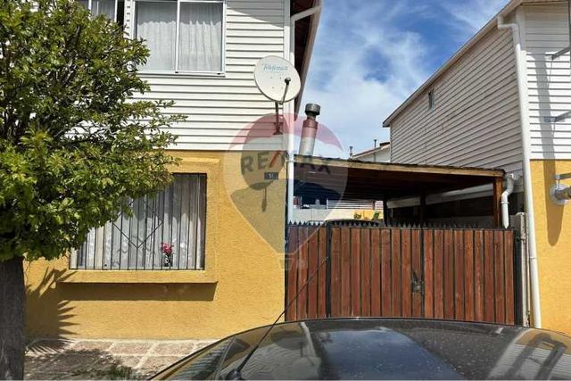 Encantadora casa en condominio en algarrobo