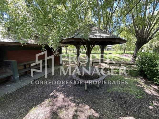 LOCAL COMERCIAL Camping Bello Bosque en Quillon con Acceso a Laguna Avendaño