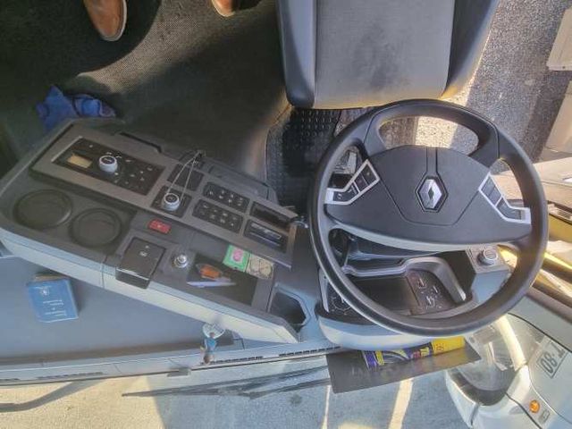 TRACTO CAMION RENAUL T 460 6X4 AÑO 2019