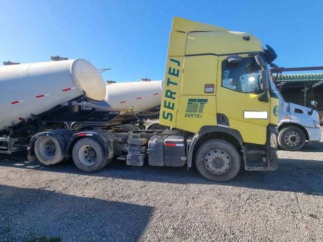 TRACTO CAMION RENAUL T 460 6X4 AÑO 2019
