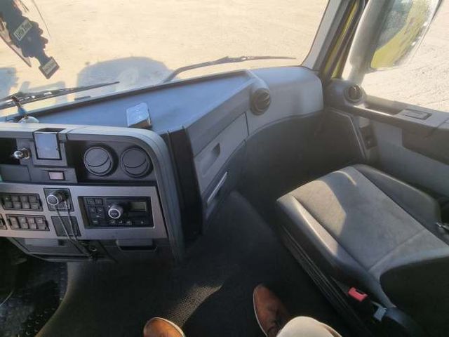 TRACTO CAMION RENAUL T 460 6X4 AÑO 2019