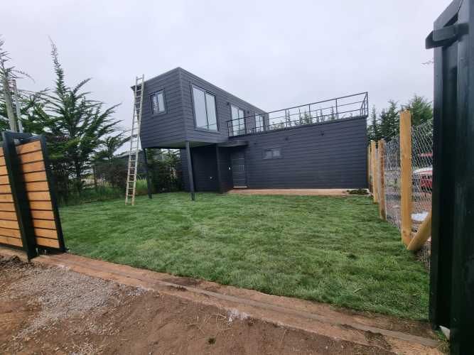 CASA NUEVA, SIN USO, EN MEJOR SECTOR DE COLIUMO, CASA POLI