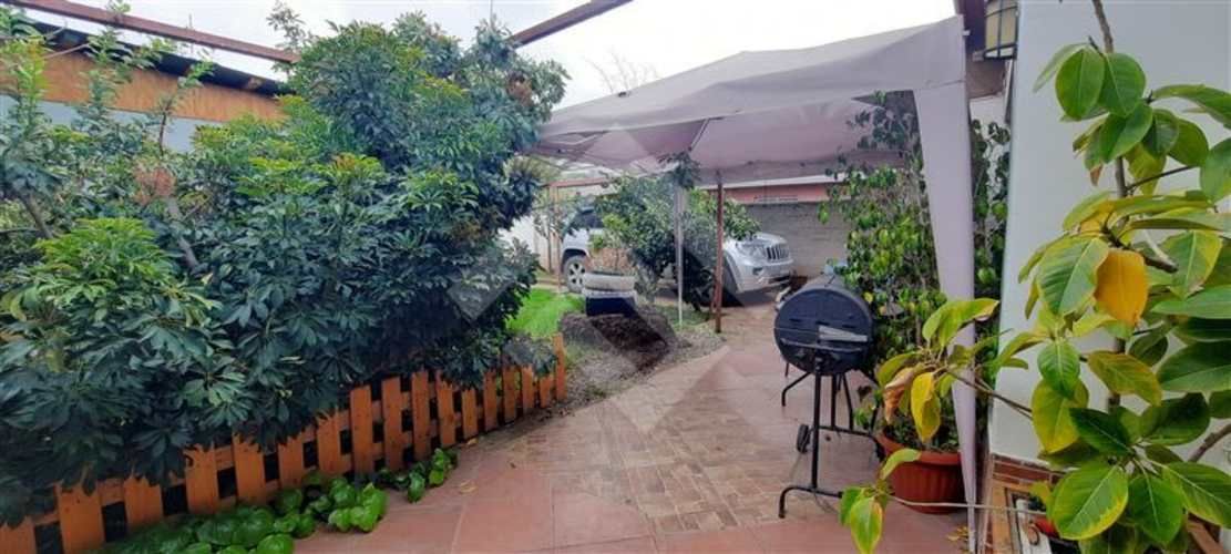 CASA Eulogio Altamirano/ Fernandez Albano