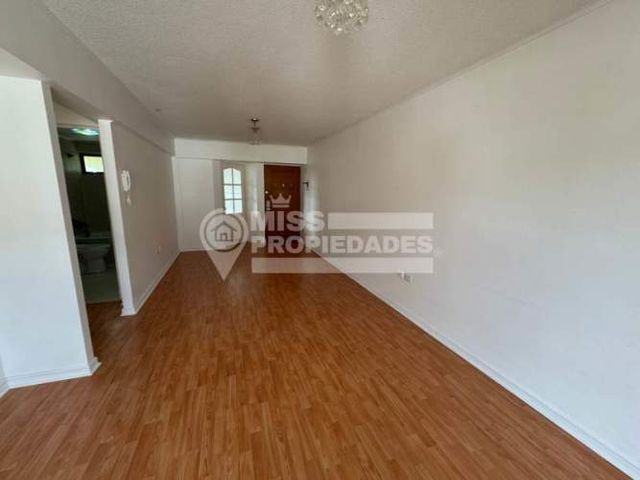SE VENDE DEPARTAMENTO EN AV ARGENTINA SECTOR CENTRO