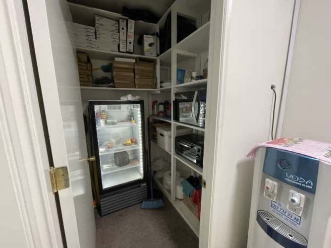 Local SE VENDE EDIFICIO EN CALLE URRIOLA