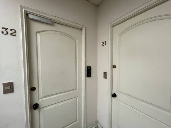 Local SE VENDE EDIFICIO EN CALLE URRIOLA