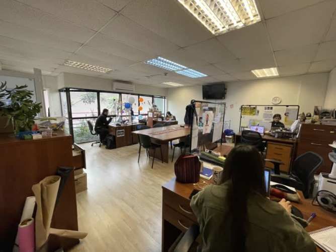 Local SE VENDE EDIFICIO EN CALLE URRIOLA