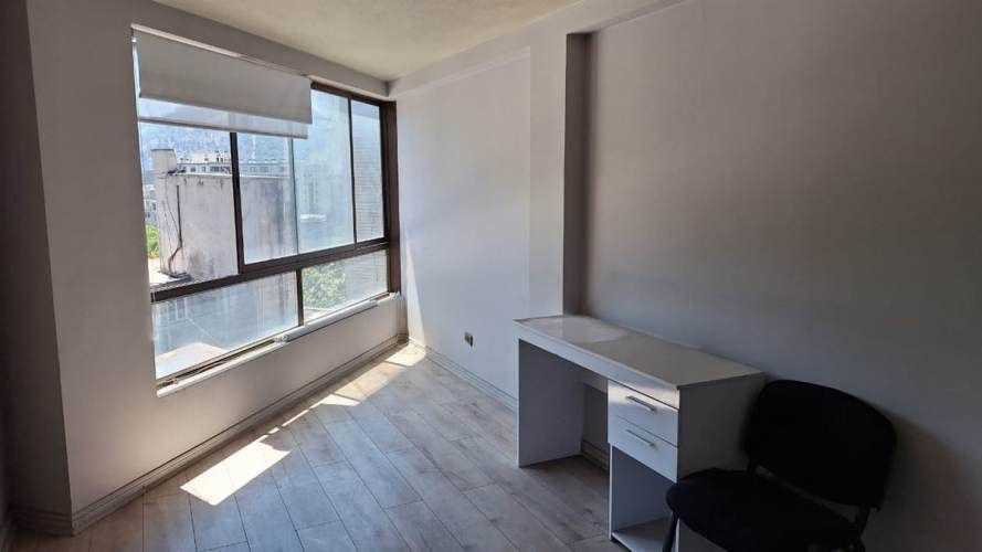 OFICINA Av.Libertador Bernardo OHiggins /Carmen