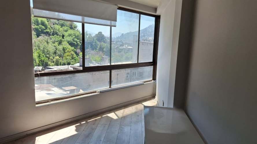 OFICINA Av.Libertador Bernardo OHiggins /Carmen