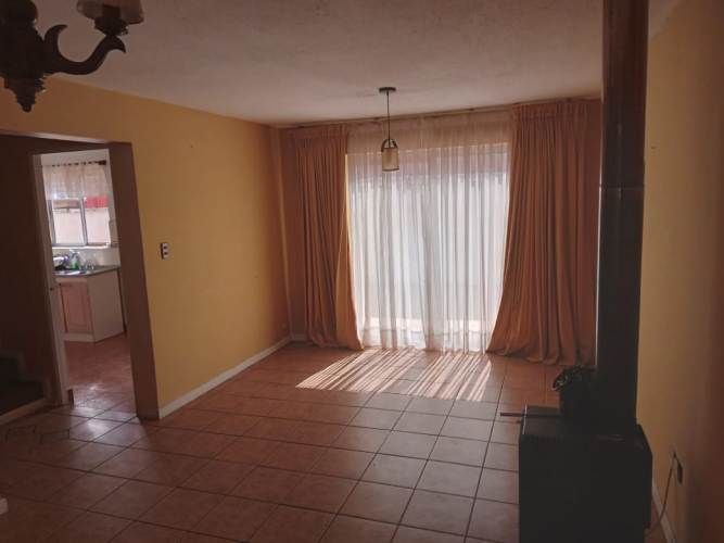 EXCELENTE VIVIENDA CONJ RESID LAS AMAPOLAS THNO.