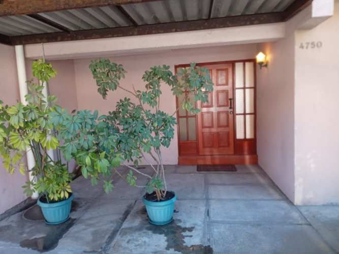 EXCELENTE VIVIENDA CONJ RESID LAS AMAPOLAS THNO.