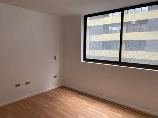 EL DEPARTAMENTO DE 2D2B EN SANTIAGO CENTRO QUE BUS