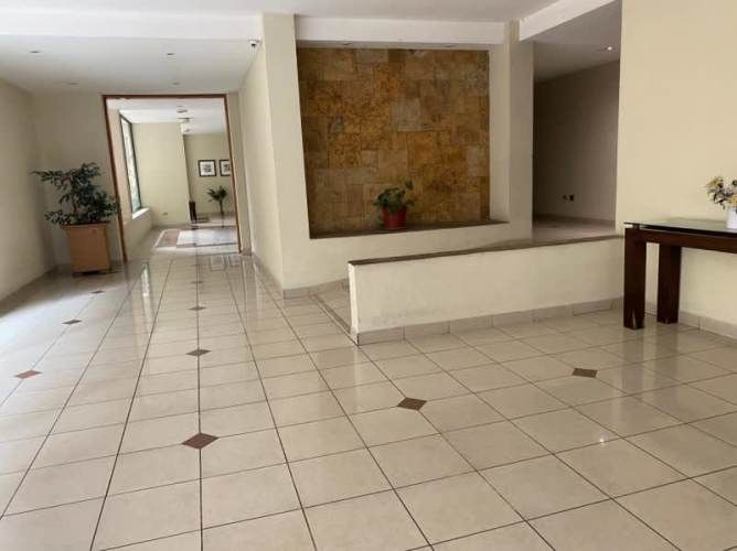 EL DEPARTAMENTO DE 2D2B EN SANTIAGO CENTRO QUE BUS