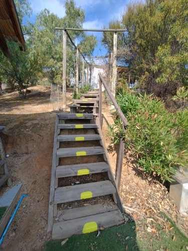 Por viaje vendo parcela Con Casa Amoblada, Piscina, 3d 2b Regularizada