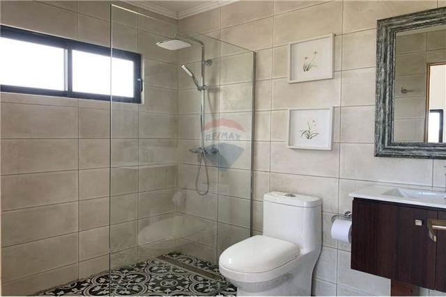 Arriendo casa hacienda chacabuco vistas seguridad