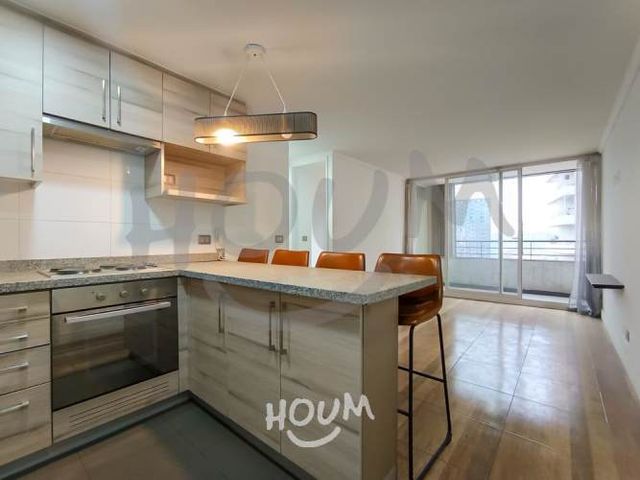 Departamento en Avenida Vicuña Mackenna Oriente