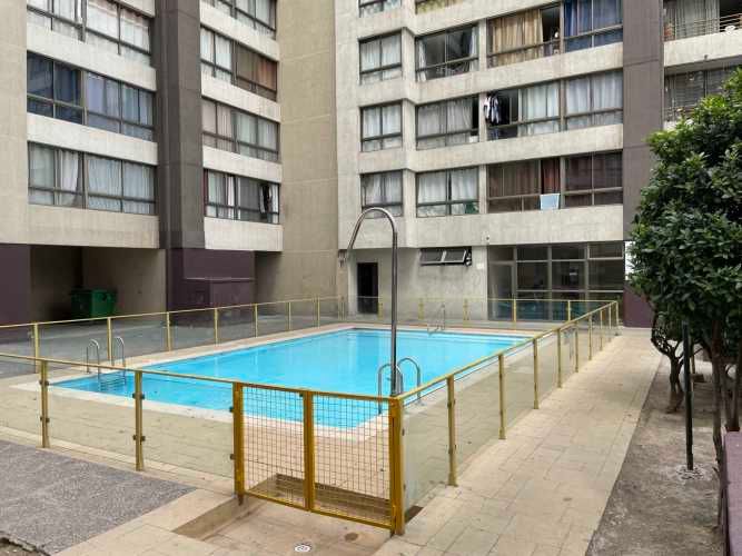 Departamento con excelente ubicación, conectividad y vista despejada. Muy tranquilo y cómodo.