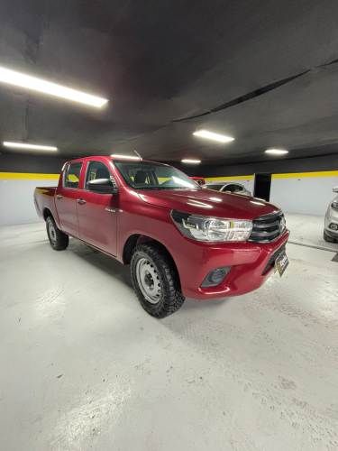 Toyota Hilux 2022 4X4