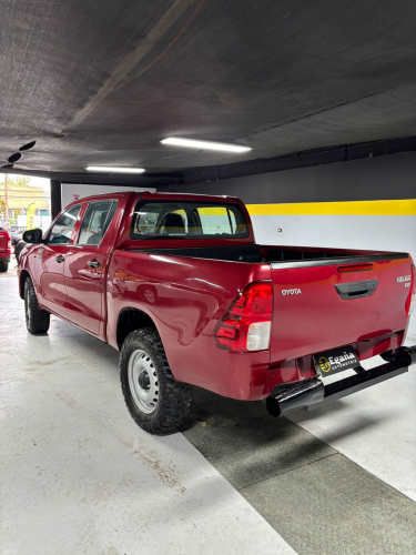 Toyota Hilux 2022 4X4