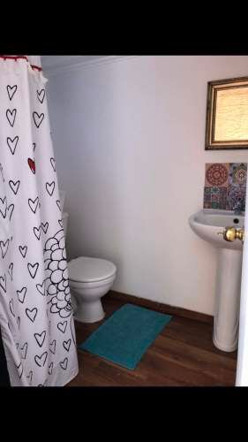 Habitacion Las Condes, 3 cuadras metro Hernando de Magallanes