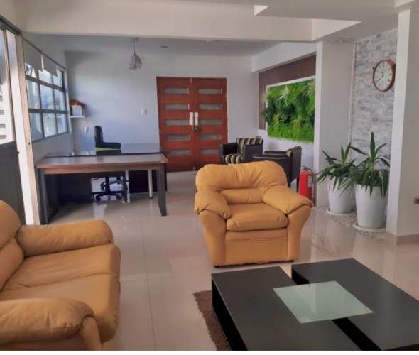 LOCAL COMERCIAL Carlos Cinternas