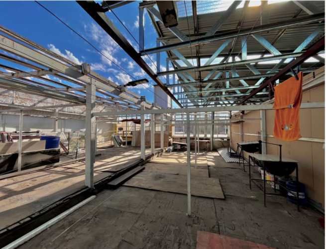 LOCAL COMERCIAL Carlos Cinternas