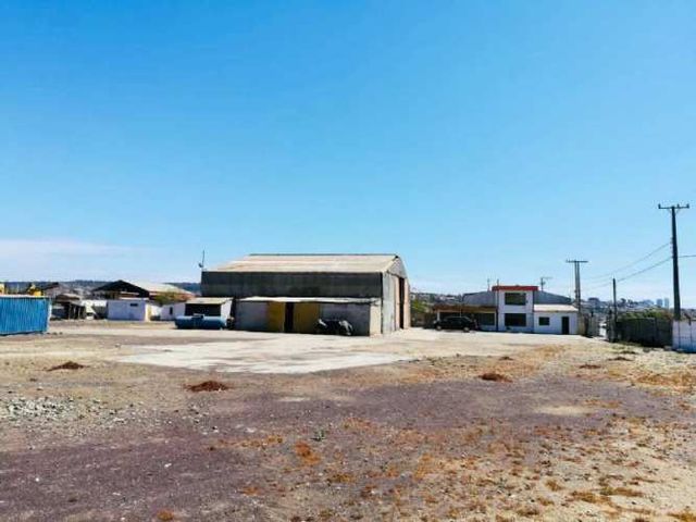 ARRIENDO BODEGA + TERRENO ROTONDA CONCON