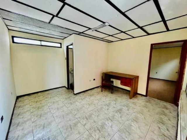 ARRIENDO BODEGA + TERRENO ROTONDA CONCON