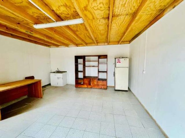 ARRIENDO BODEGA + TERRENO ROTONDA CONCON