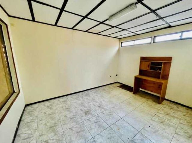ARRIENDO BODEGA + TERRENO ROTONDA CONCON